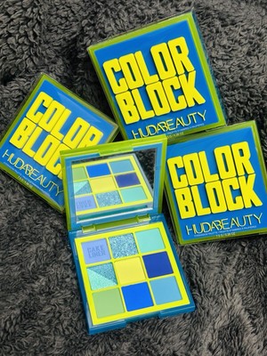HUDA Beauty Color Block Lidschatten Palette - Blau und Grün - GRATIS PROBE 