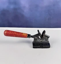 ViTG Edlund Co Sure Sharp No 3 Hand Knife Sharpener Red Wood Handle Circa 1936