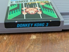The Original Donkey Kong 3 Arcade Classic Series Game NES 5 Screws Nintendo