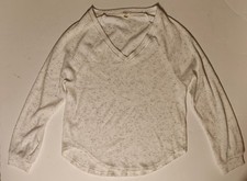 Dylan Women's Size Small Heathered White V-Neck Knit Sweater