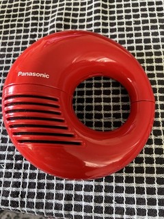 Vintage 1969 Panasonic National “Toot A Loop” Glossy Red AM radio Works