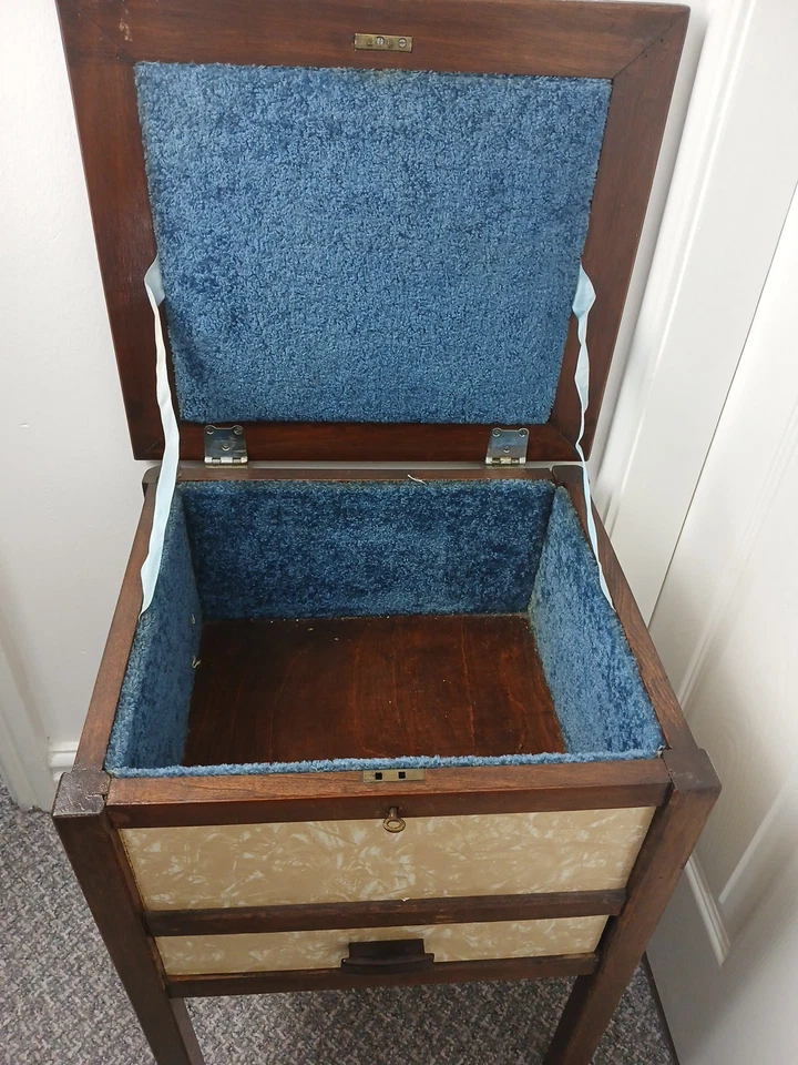 Vintage 1950s Wooden Open Top Table Cupboard Sewing Box Jewellery Draw Storage - Image 4 of 4
