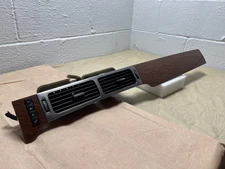 07-13 14 Yukon Tahoe Suburban Avalanche Dash A/C Vent Wood Grain Trim