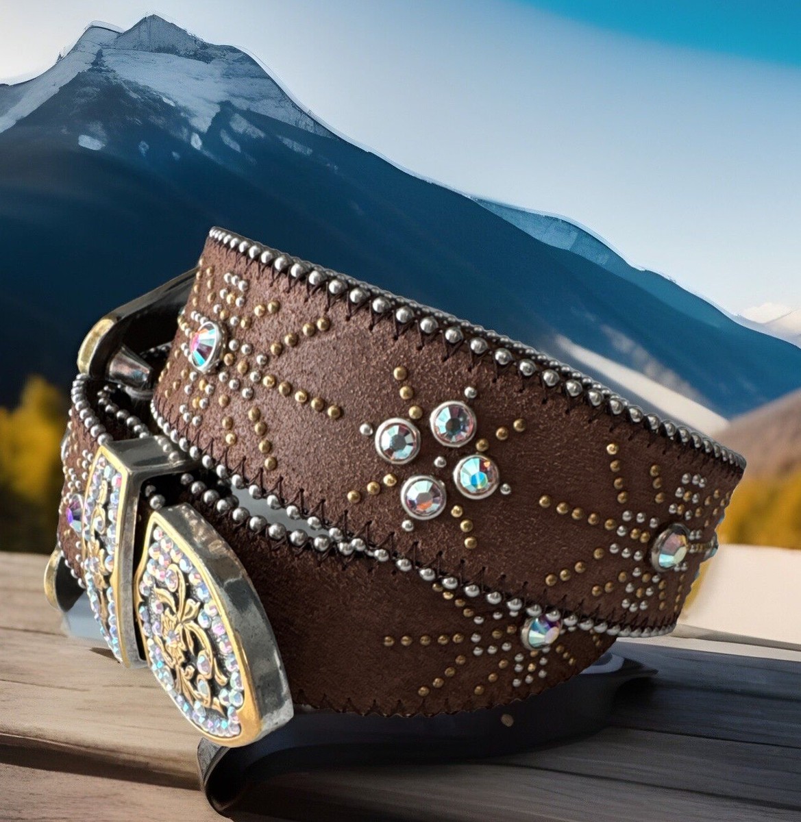 TONY LAMA Brown Leather Embellished Belt NWT Tony Lama Studded Tooled Brown Leather Belt Buckle  main image 2