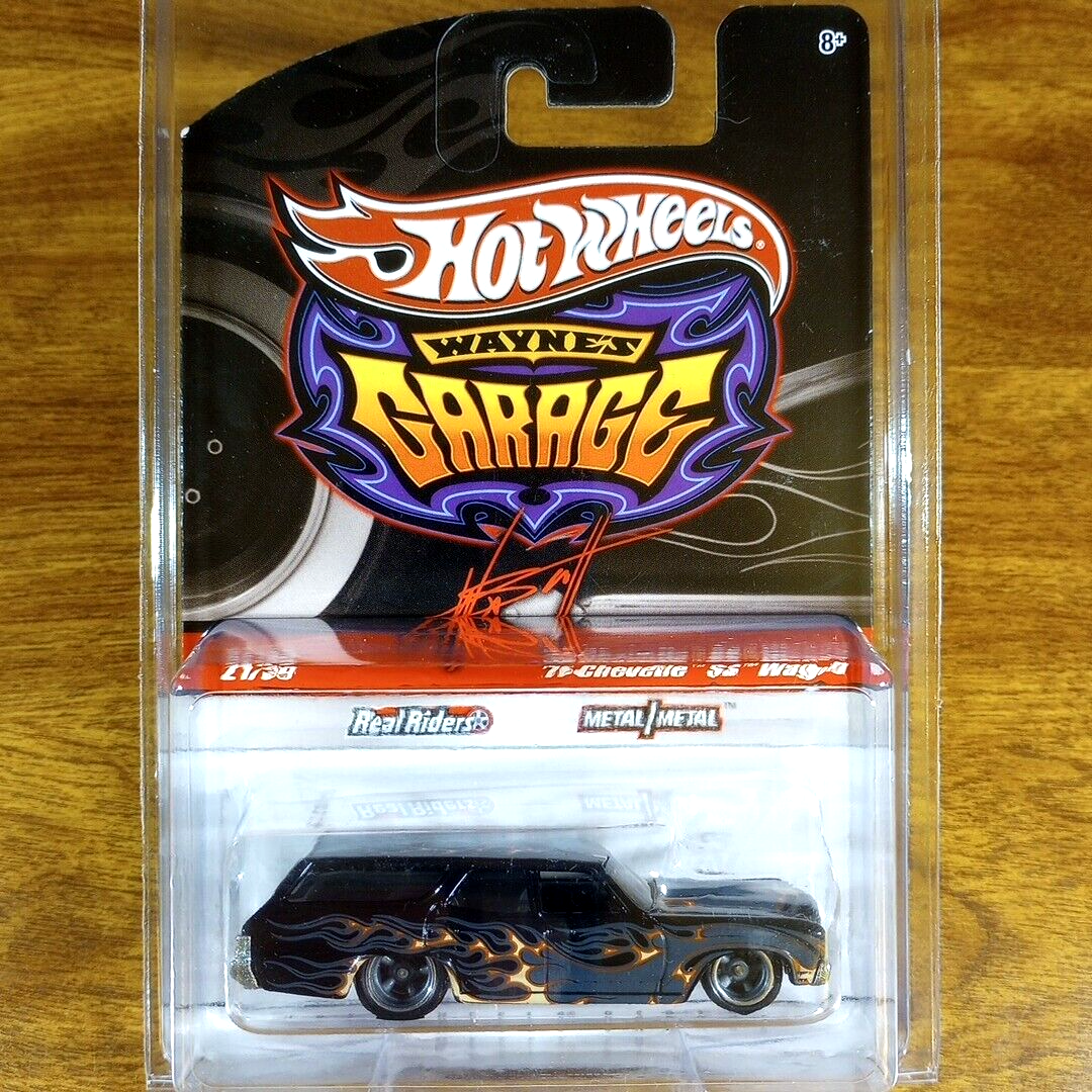 ミニカー Hot Wheels Garage '70 Chevelle 'SS' Wago Hot Wheels Wayne's Garage '70 Chevelle SS Wagon Black Real Riders