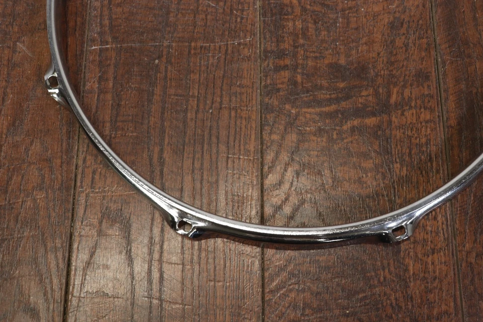 Aro de tambor de acero Ludwig 13" 8 orejetas años 90 #2 Foto 2 de 4