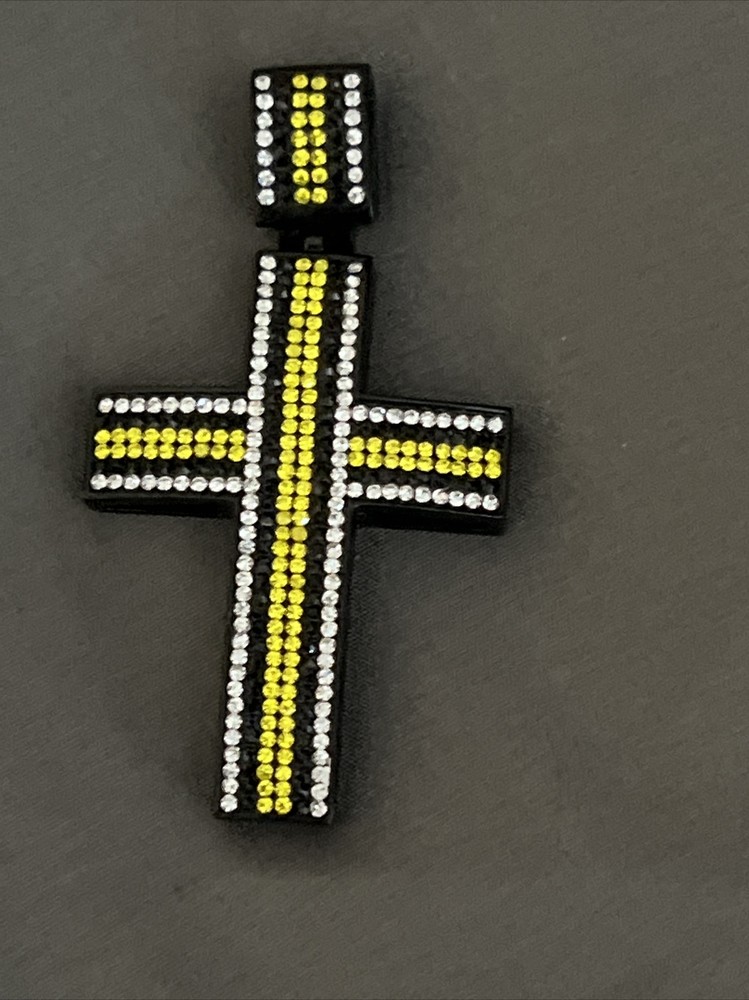 LAB MADE Diamond Cross Diamonds And Yellow Diamonds! LAB MADE Diamond Cross Diamonds And Yellow Diamonds!