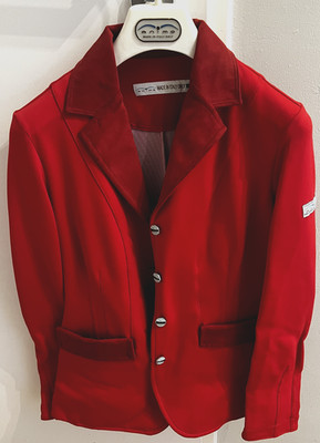 Turnierjacke Animo Größe 34   NEU