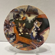 Bradford Exchange Happy Tails Por Jürgen Scholz Plato Gatos Porcelana 1200A
