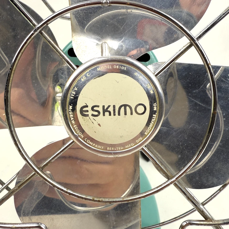 Vintage Eskimo 08105 McGraw-Edison Co. Fan Aqua Turquoise Teal Desk Fan 8” Works - Image 3 of 4