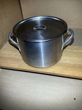 Vollrath 13x9 Stainless Steel Stock Pot and Lid great condition