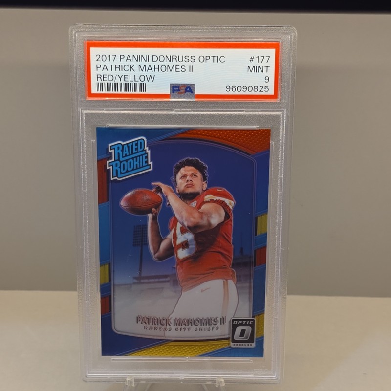 2017 PANINI DONRUSS OPTIC RED/YELLOW #177 PATRICK MAHOMES II ROOKIE RC PSA 9