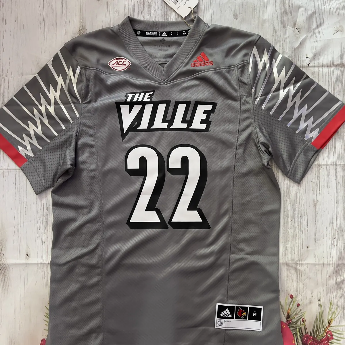 ACC The Ville University of Louisville Medium Iron Wings Football