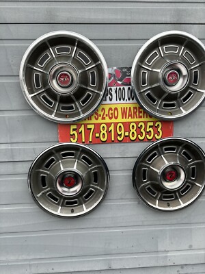 1971-73 Mercury Cougar Comet XR7 Mint  Set 4 Oem Hubcaps 14 Beautiful Rare#693