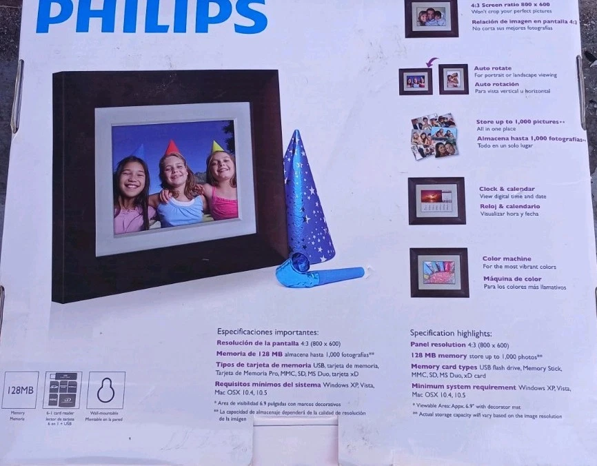 Digital Photo Frame Philips 7" 800x600 Wood Finish – Complete in Box - Image 3 of 4