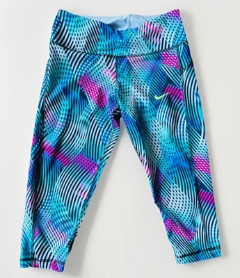 Nike DRI-FIT Damen Radlerhose Kurze Sporthose Leggings Gr. XS bunt Mit Logo - Bild 1 von 3