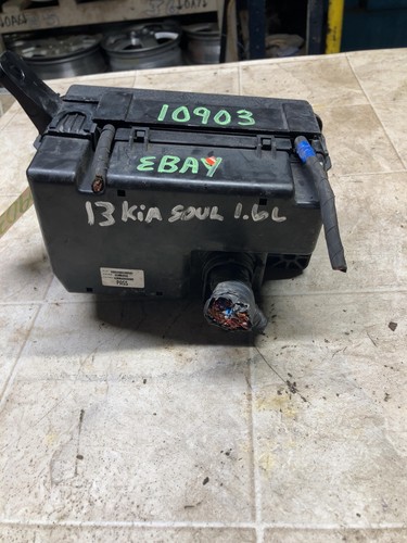 2012-2013 KIA SOUL 1.6L AUTOMATIC FUSE RELAY BOX OEM - Picture 7 of 10