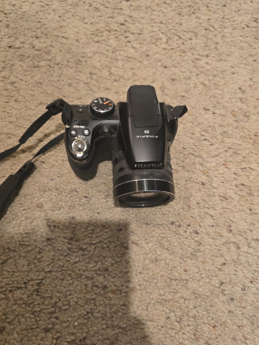 Fujifilm FinePix S Series S4250 Digital Camera Black