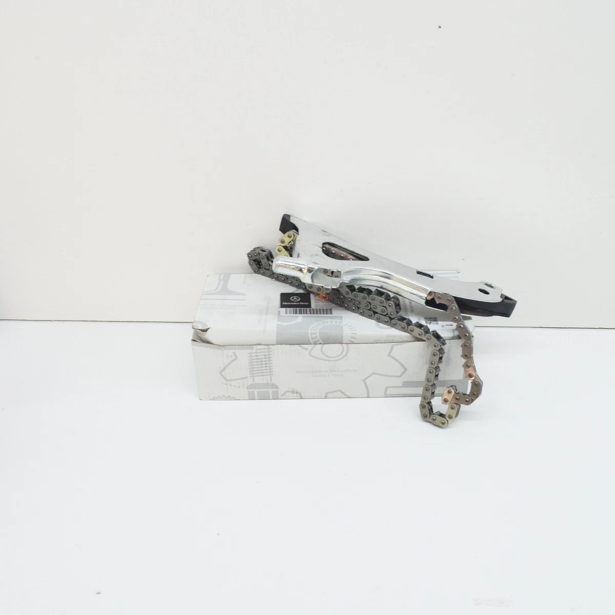MERCEDES-BENZ ML W166 Left Chain Sliding Rail A1570500100 NEW 