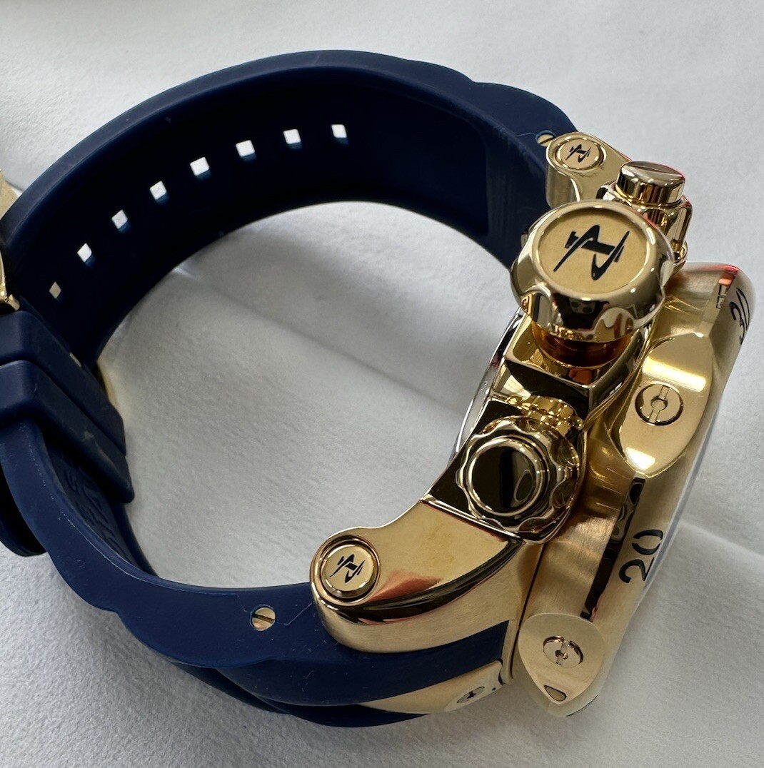 Swiss Made Mens Invicta #6113 Reserve Venom Chronograph Watch