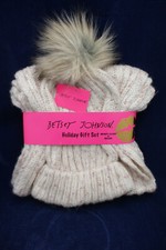 Ladies Betsy Johnson Infinity Scarf w/ Beanie Holiday Gift Set NWT