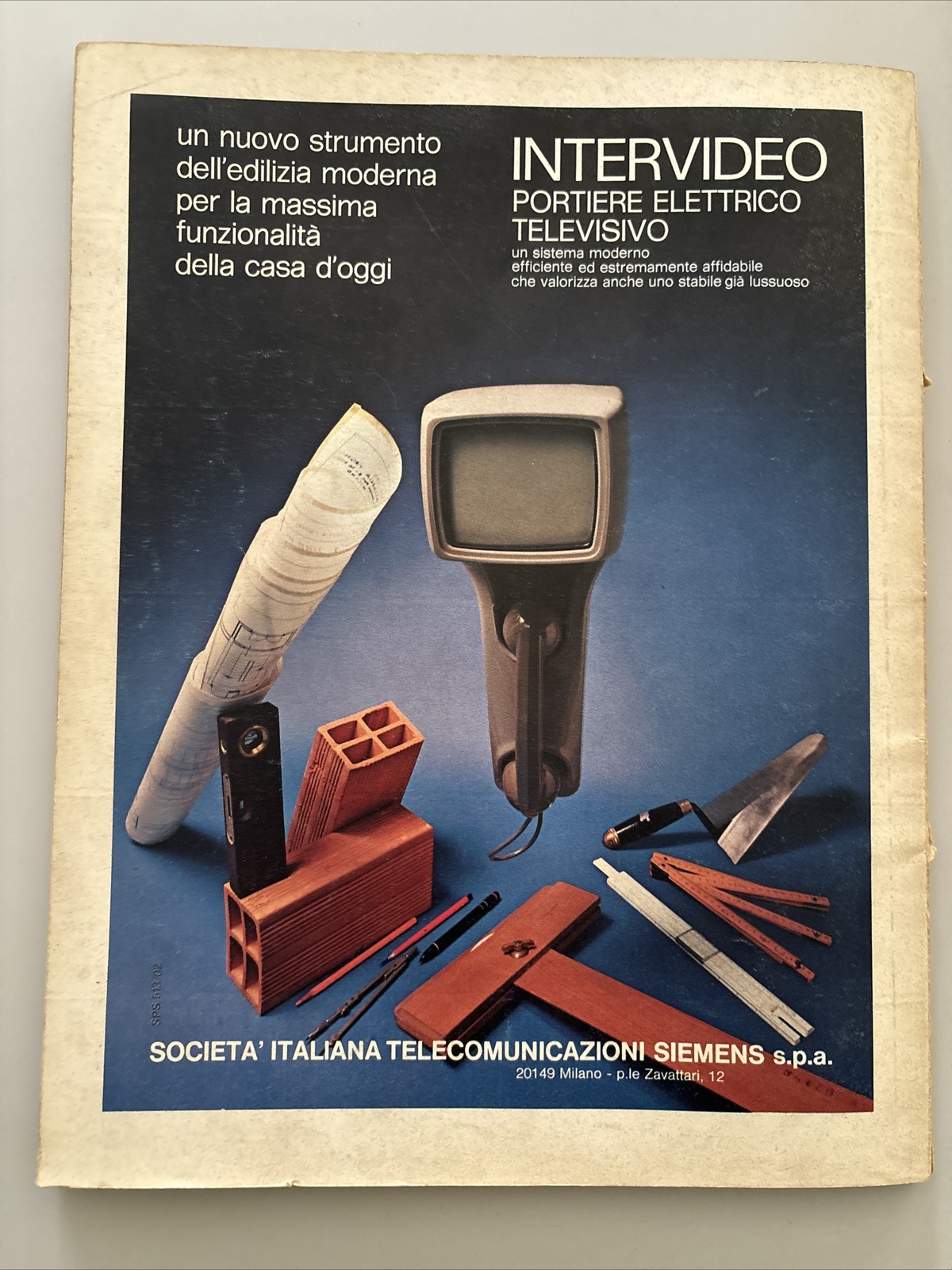 Foto 2 di 18