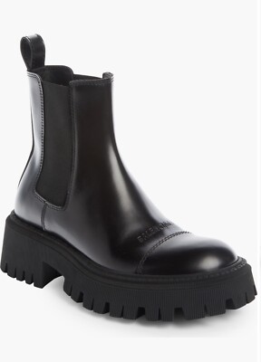 New sz 8.5 / 39 Balenciaga Black Leather Tractor Chelsea  display picture 2