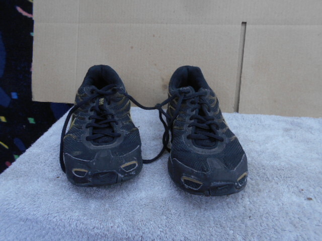 nike torch 4 black and gold