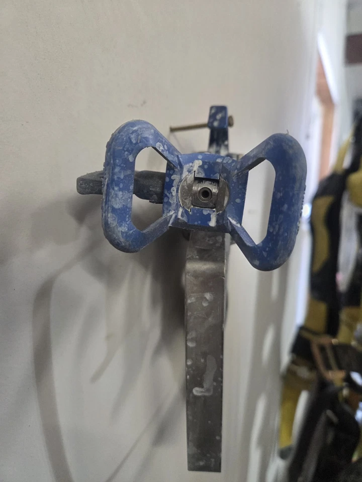 ***GRACO*** 17Y042 Contratista PC Pistola Pulverizadora Airless con Punta RAC X Usada Y FUNCIONA Foto 3 de 4