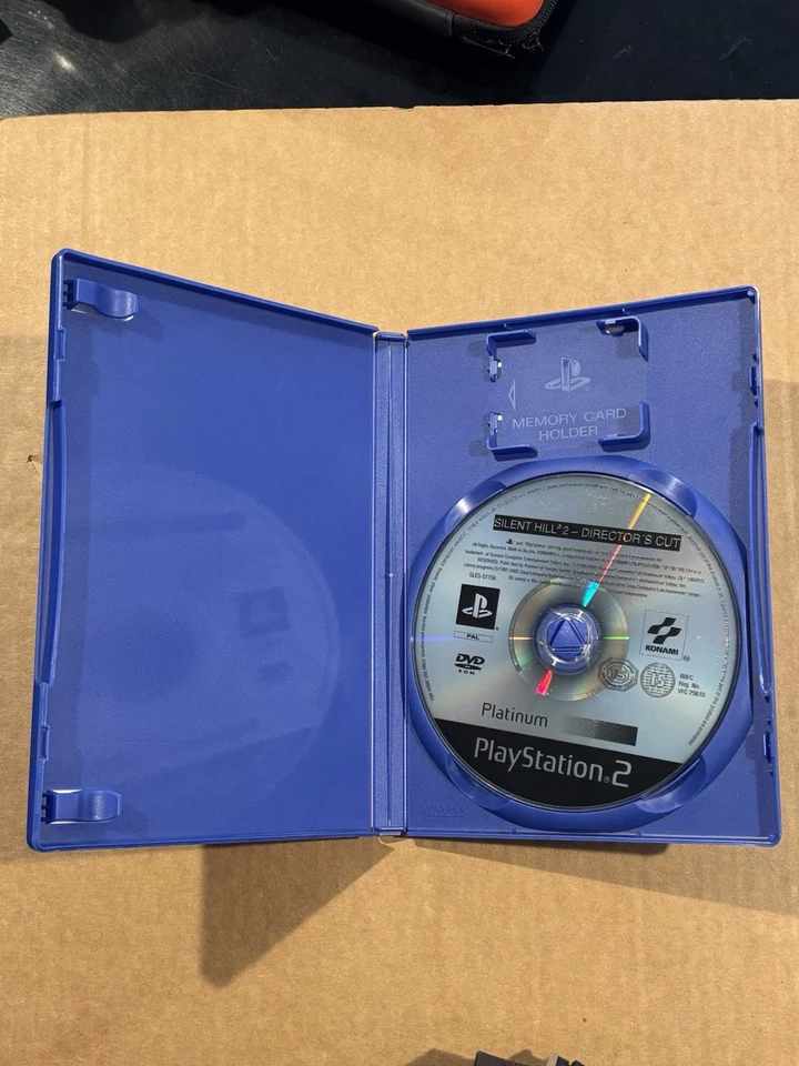 Silent Hill 2: Director's Cut - PlayStation 2 - PAL Ita - Completo - Testato, foto 4 di 5