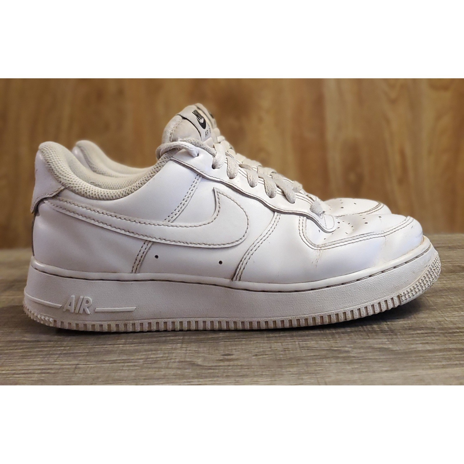 Women's Size 8 White