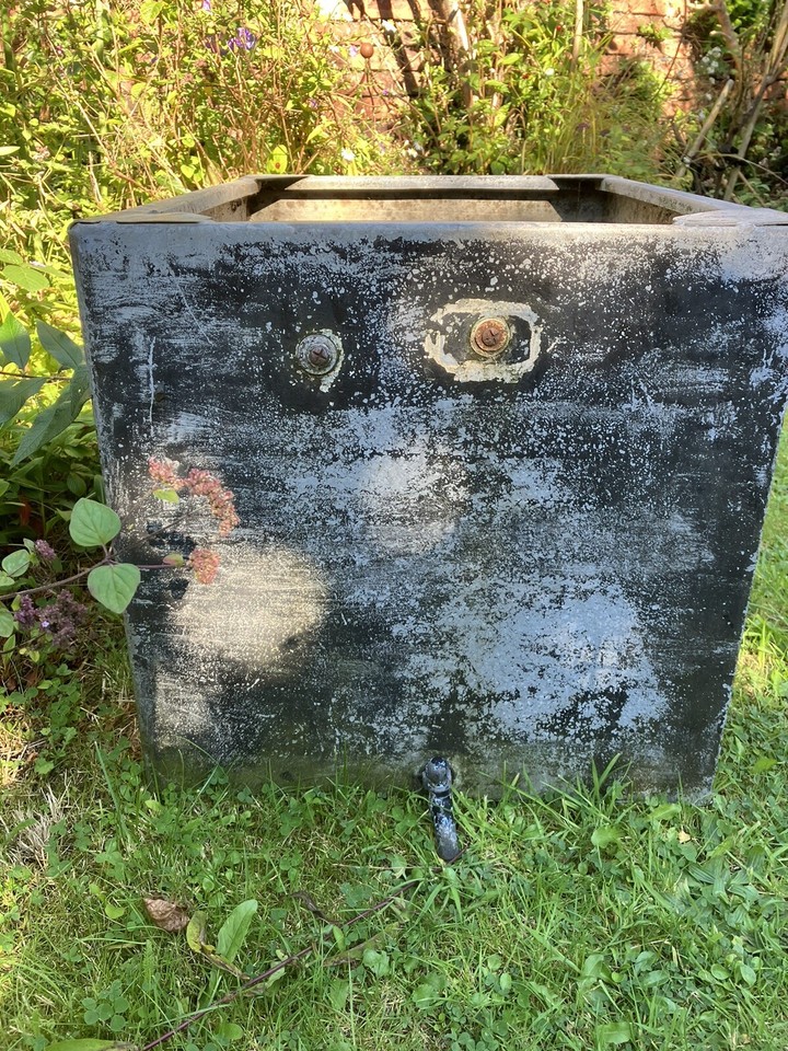 Galvanised Solid OLD Water Tank Garden Planter Pond 27" x 20" top & 20