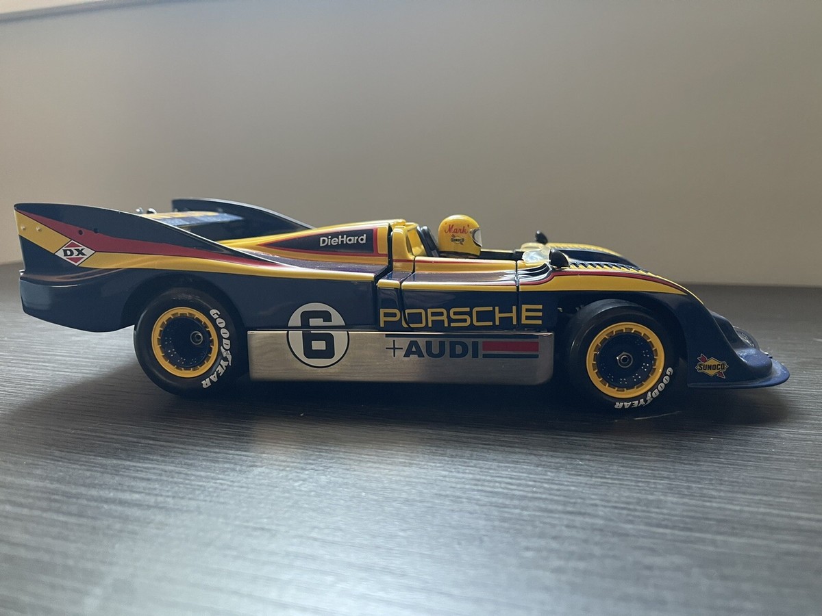 Exoto 1 18 1973 Porsche 917/30 Can-am Mark Donohue Bonus Rollin