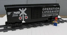 Custom Train Norfolk Southern "lifesaver" Boxcar -PLEASE READ ITEM DESCRIPTION-
