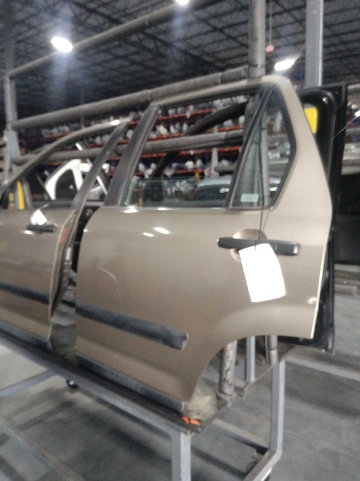 Used Rear Left Door Assembly Rear Side fits: 2005 Honda Cr-v electric Rear Left - Изображение 2 из 4