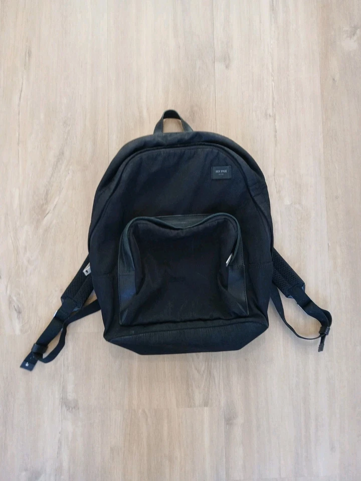 Mochila acolchada de nailon negra Jack Spade  Foto 2 de 4