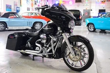 2017 Harley-Davidson Street Glide Bagger 
