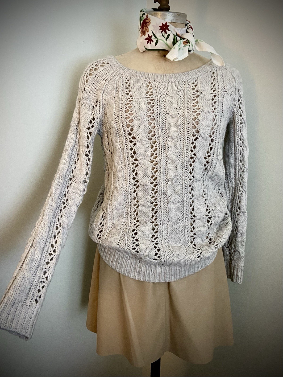 Abercrombie & Fitch Gray Sweater SZ M Cable Knit Surfing Beachy Preppy Y2K