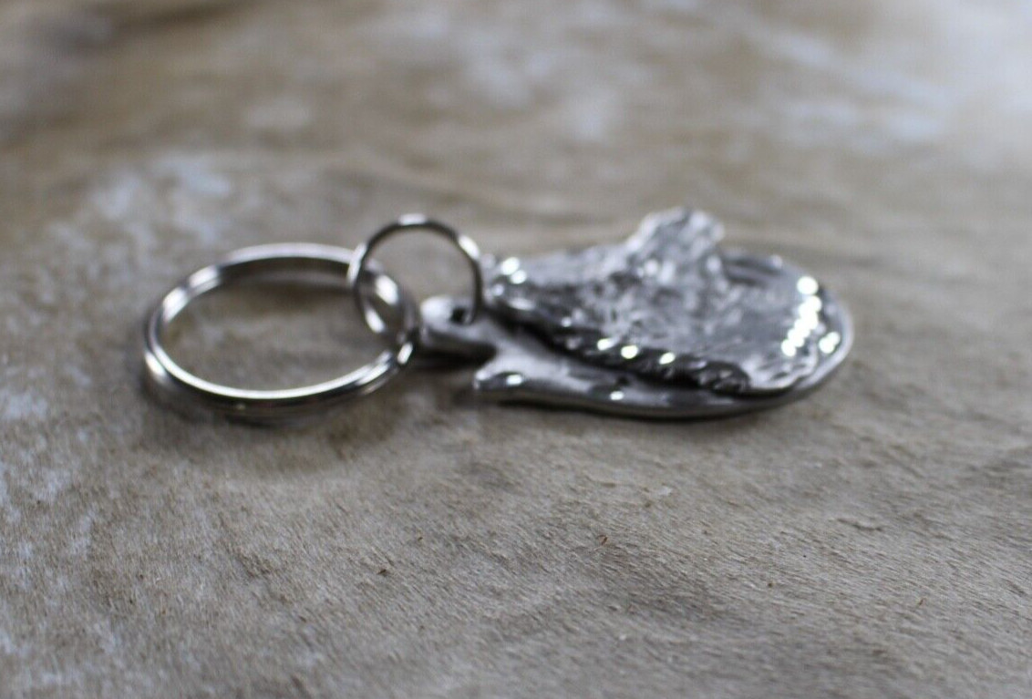 Llama Key Ring 2 x 1.50 in Horseshoe Diamond cut Pewter Handcrafted