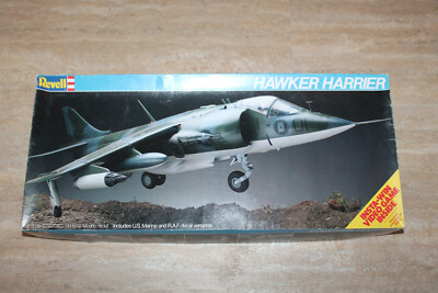 Revell 4718 Siddeley Hawker Harrier 1:32 NEU OVP