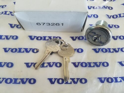 Volvo 544 - 122S - P1800 Ignition Lock Cylinder - Picture 3 of 6