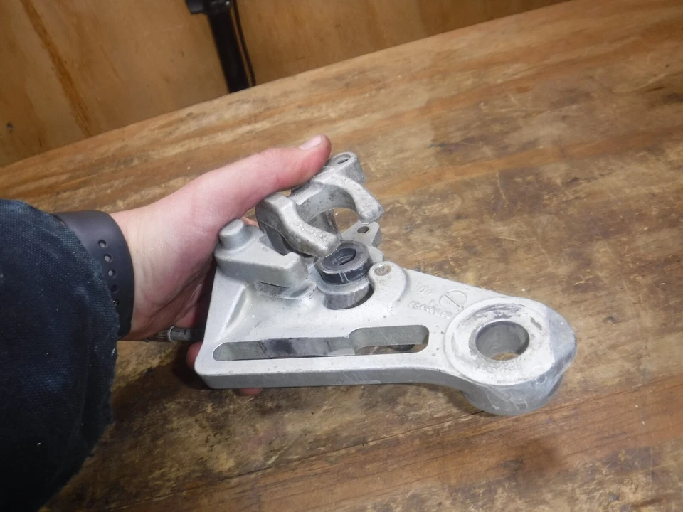 Conjunto de freno trasero KTM 200 EXC 2005 manguera línea pinza tubo cilindro maestro Foto 2 de 4