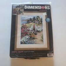 Dimensions Stamped Cross Stitch Kit 1999 Summer Sublime 12x16 Floss 2473 Aida