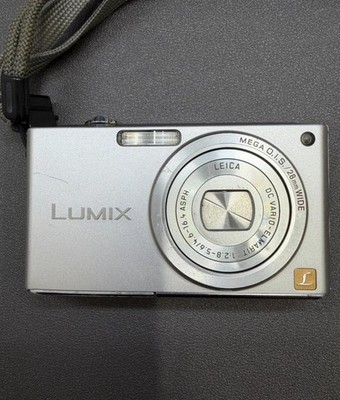 Panasonic LUMIX DMC-FX33 Silver Digital Camera 8.1MP 3.6x Zoom ISO 100-6400