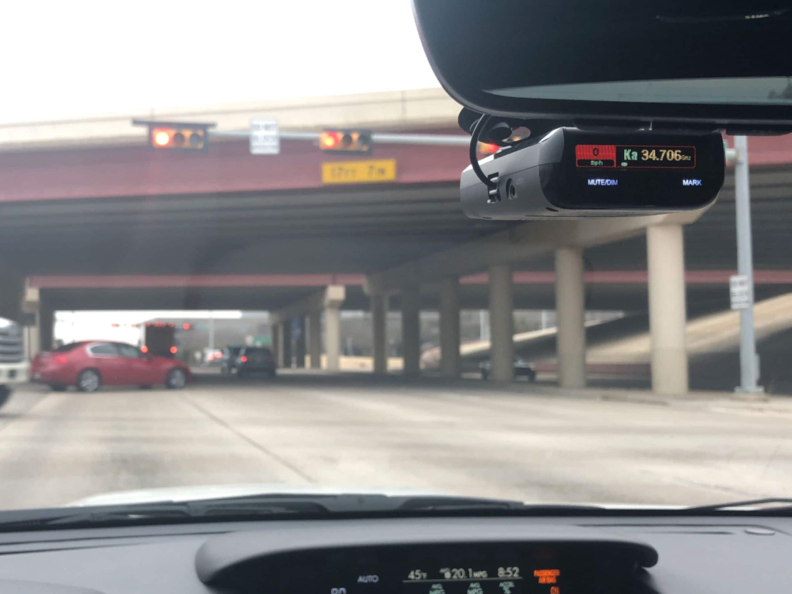 Радиолокационный и лазерный детектор дальнего действия Uniden - R3BLK DSP - Черный матовый