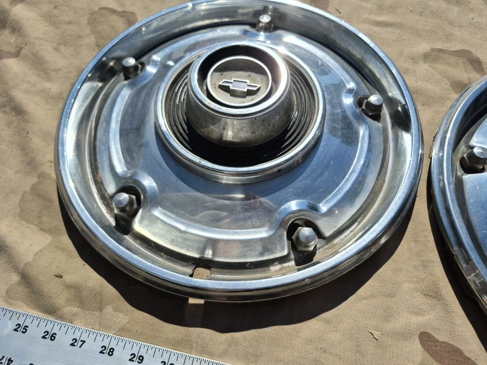 Chevrolet 1973-1975 OEM cromo media tonelada camión tapacubos GM 73 74 75 C10 OEM 1/2 Foto 4 de 4
