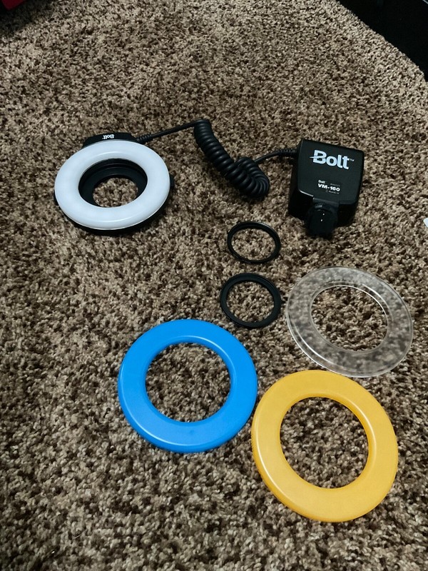 BOLT VM-160 LED Macro Ring Light w/Adapter Rings Diffusers - Works Perfectly