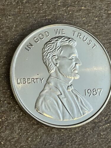 Vintage 1987 Lincoln/Wheat Penny Design- 1 Troy Ounce .999 Fine Silver Round - Picture 1 of 6