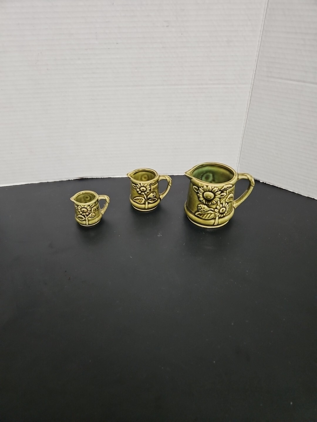 Picture 1 of 14