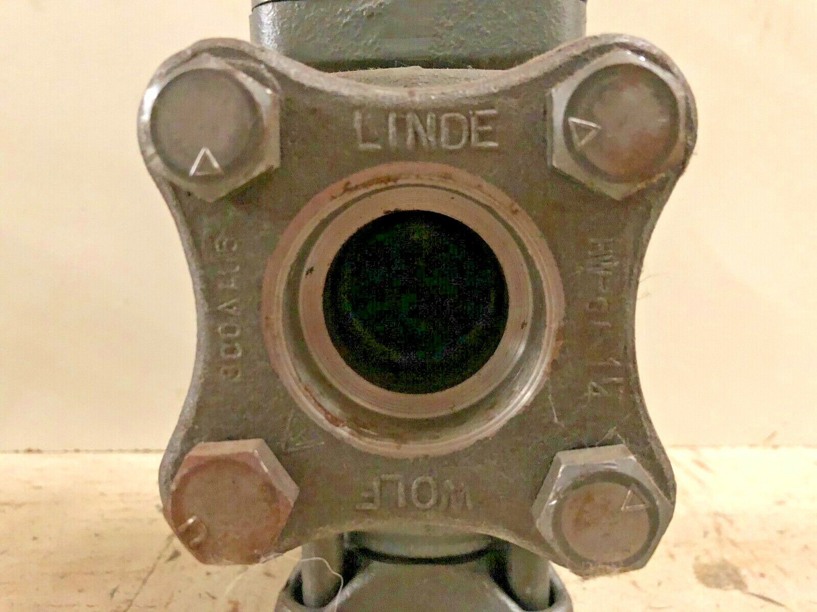 Wolf Linde 11/4" 5798 Angle Globe Ammonia Valve 4 Bolt SW Flange